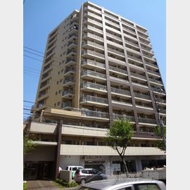 町田駅より徒歩8分 築17年6ヶ月 15階建の賃貸物件