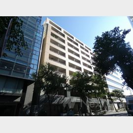 新横浜駅より徒歩7分 4階 築20年11ヶ月の賃貸物件