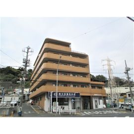 レジデンス横浜南 5階 築29年10ヶ月の賃貸物件