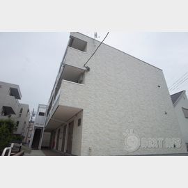 豊田駅より徒歩7分 築7年8ヶ月 3階建の賃貸物件