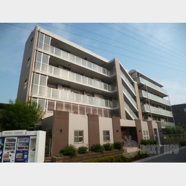 甲州街道駅より徒歩1分 築15年11ヶ月 5階建の賃貸物件