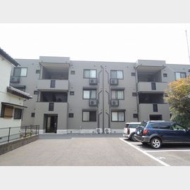 ファミール豊田 3階 築24年の賃貸物件