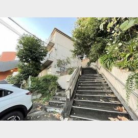 溝の口駅より徒歩8分 2階 築32年7ヶ月の賃貸物件