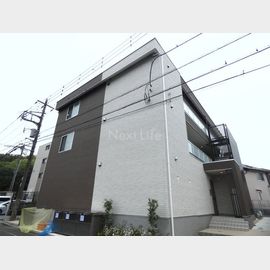 京王堀之内駅より徒歩8分 1階 築2年11ヶ月の賃貸物件