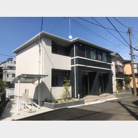 岸根公園駅より徒歩3分 1階 築6年2ヶ月の賃貸物件