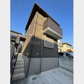 綱島駅より徒歩16分 築9年2ヶ月 2階建の賃貸物件