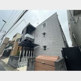 大和駅より徒歩7分 1階 築1年の賃貸物件