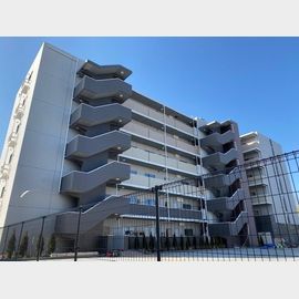 鴨居駅より徒歩16分 5階 築5年1ヶ月の賃貸物件