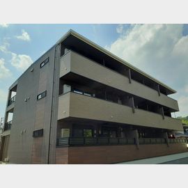 南大沢駅より徒歩19分 2階 築2年9ヶ月の賃貸物件