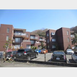 日吉駅より徒歩15分 1階 築30年2ヶ月の賃貸物件