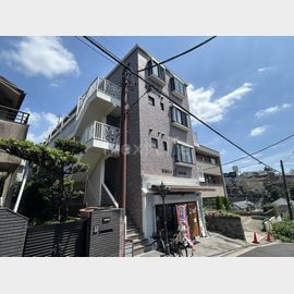 大倉山駅より徒歩3分 2階 築33年9ヶ月の賃貸物件