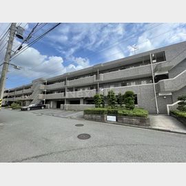 サンセリテ長坂 2階 築31年2ヶ月の賃貸物件