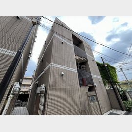 大倉山駅より徒歩9分 築20年5ヶ月 3階建の賃貸物件