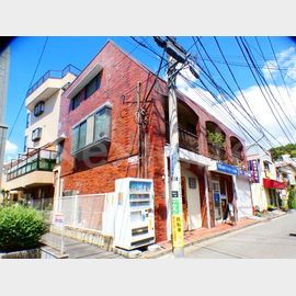 大倉山駅より徒歩5分 3階 築44年2ヶ月の賃貸物件