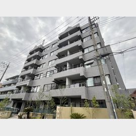 北山田駅より徒歩8分 築32年8ヶ月 6階建の賃貸物件