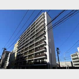 新横浜駅より徒歩8分 築1年7ヶ月 11階建の賃貸物件