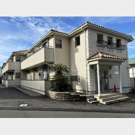 日吉駅より徒歩8分 2階 築18年の賃貸物件