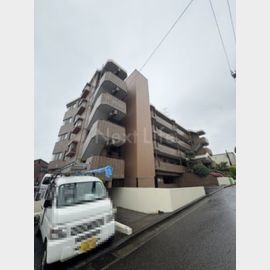 北山田駅より徒歩9分 2階 築33年5ヶ月の賃貸物件