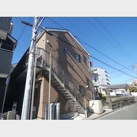 高田駅より徒歩9分 2階 築11年8ヶ月の賃貸物件