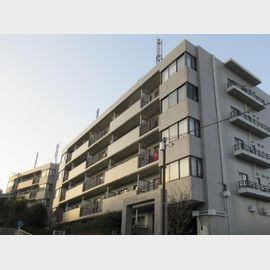 センター北駅より徒歩15分 1階 築32年の賃貸物件
