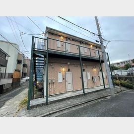 弘明寺駅より徒歩14分 1階 築16年7ヶ月の賃貸物件