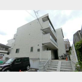 綱島駅より徒歩15分 1階 築10年3ヶ月の賃貸物件