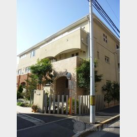 Ｄ．ＣＲＡＦＦＩＮＥ 2階 築18年8ヶ月の賃貸物件