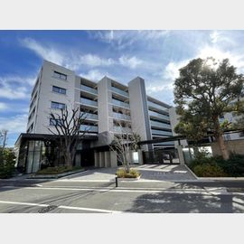 元住吉駅より徒歩8分 1階 築2年10ヶ月の賃貸物件