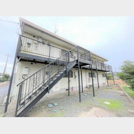 ローレル石岡 2階 築34年1ヶ月の賃貸物件