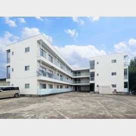 石岡駅より徒歩18分 1階 築35年の賃貸物件