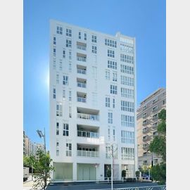 広尾駅より徒歩9分 築20年2ヶ月 10階建の賃貸物件