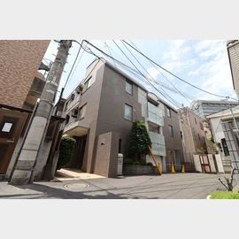 恵比寿駅より徒歩5分 築22年10ヶ月 3階建の賃貸物件