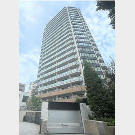 ザ・パークハウス三田ガーデンレジデンス＆タワータワー棟 8階 築4年3ヶ月の賃貸物件