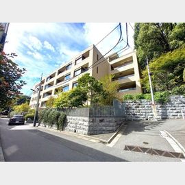 麻布十番駅より徒歩5分 5階 築18年の賃貸物件