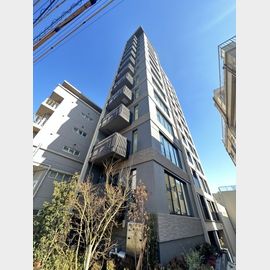 グランパセオ広尾 8階 築1年の賃貸物件