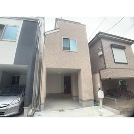 久が原駅より徒歩4分 築3年4ヶ月 3階建の賃貸物件