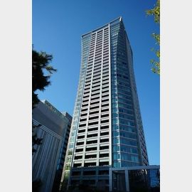 渋谷駅より徒歩9分 築5年8ヶ月 39階建の賃貸物件