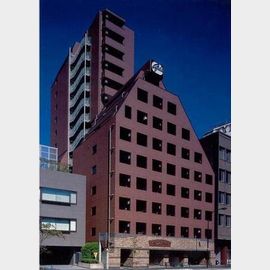 白金高輪駅より徒歩9分 4階 築23年7ヶ月の賃貸物件