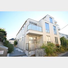 下北沢駅より徒歩7分 3階 築5年1ヶ月の賃貸物件