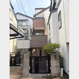 代々木上原駅より徒歩7分 築28年9ヶ月 3階建の賃貸物件