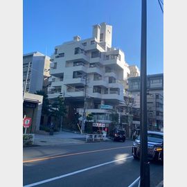 渋谷駅より徒歩8分 4階 築48年4ヶ月の賃貸物件
