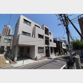 ＥＬＬＥＭＡＩＳＯＮ 2階 築4年3ヶ月の賃貸物件