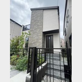 九品仏駅より徒歩2分 新築 2階建の賃貸物件
