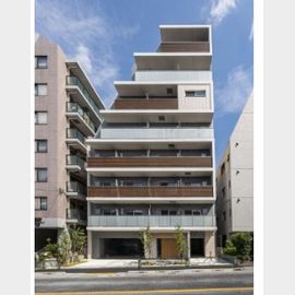 鶯谷駅より徒歩4分 築4年6ヶ月 7階建の賃貸物件