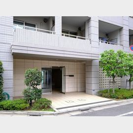 浜松町駅より徒歩8分 築18年10ヶ月 14階建の賃貸物件