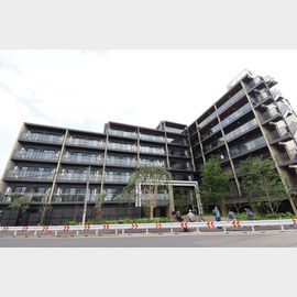 赤羽岩淵駅より徒歩8分 築1年8ヶ月 7階建の賃貸物件