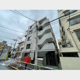 大塚駅より徒歩10分 築2年7ヶ月 5階建の賃貸物件