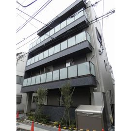 牛込柳町駅より徒歩4分 築2年11ヶ月 4階建の賃貸物件