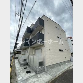 馬橋駅より徒歩9分 3階 築2年8ヶ月の賃貸物件