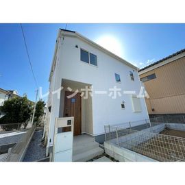 流山セントラルパーク駅より徒歩19分 築3年1ヶ月 2階建の賃貸物件